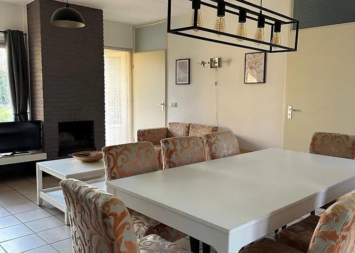 Recreatiebungalow לוכם