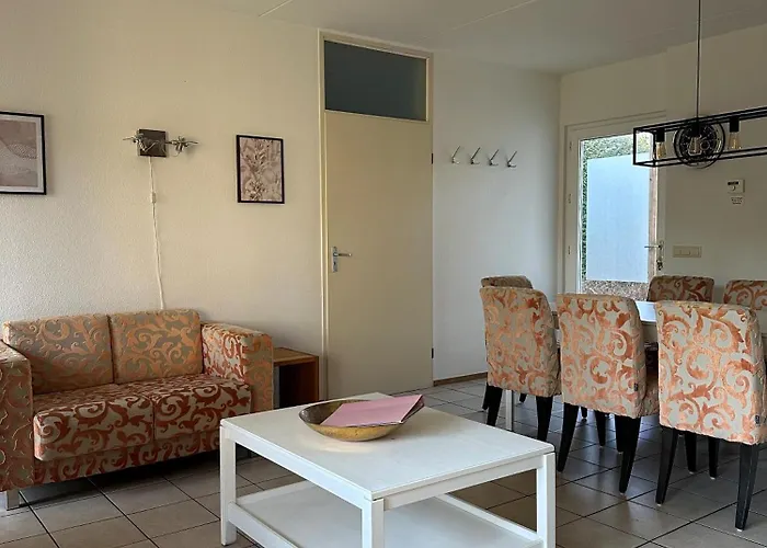 Recreatiebungalow לוכם